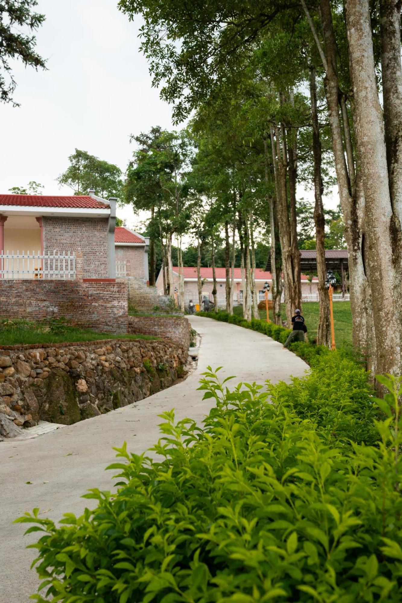 Paragon Resort Ba VI Xom Trong Buitenkant foto
