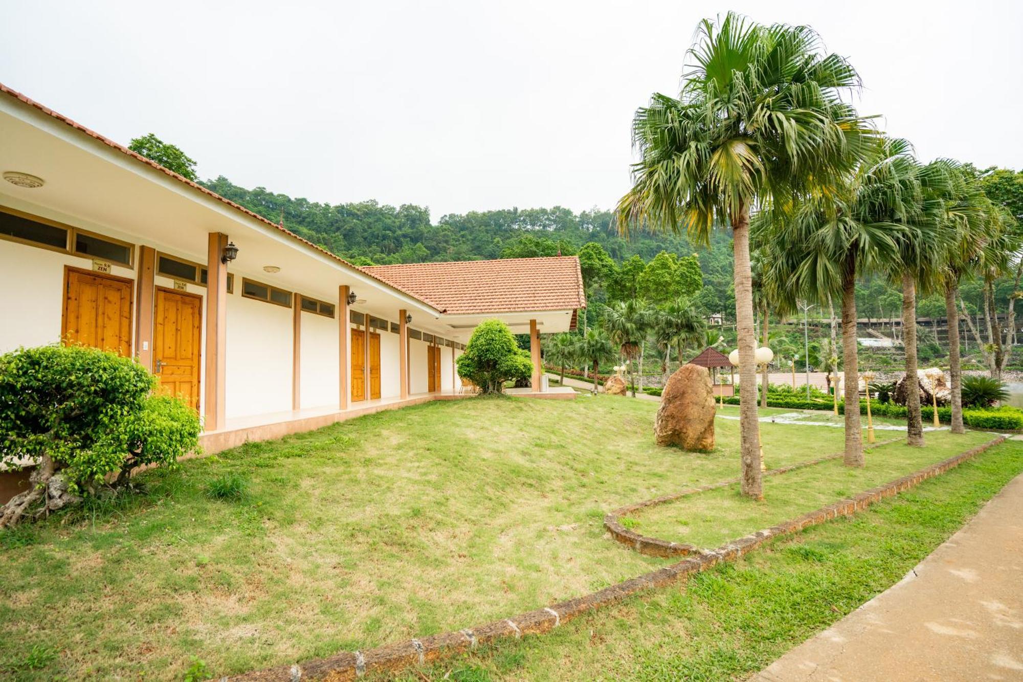 Paragon Resort Ba VI Xom Trong Buitenkant foto