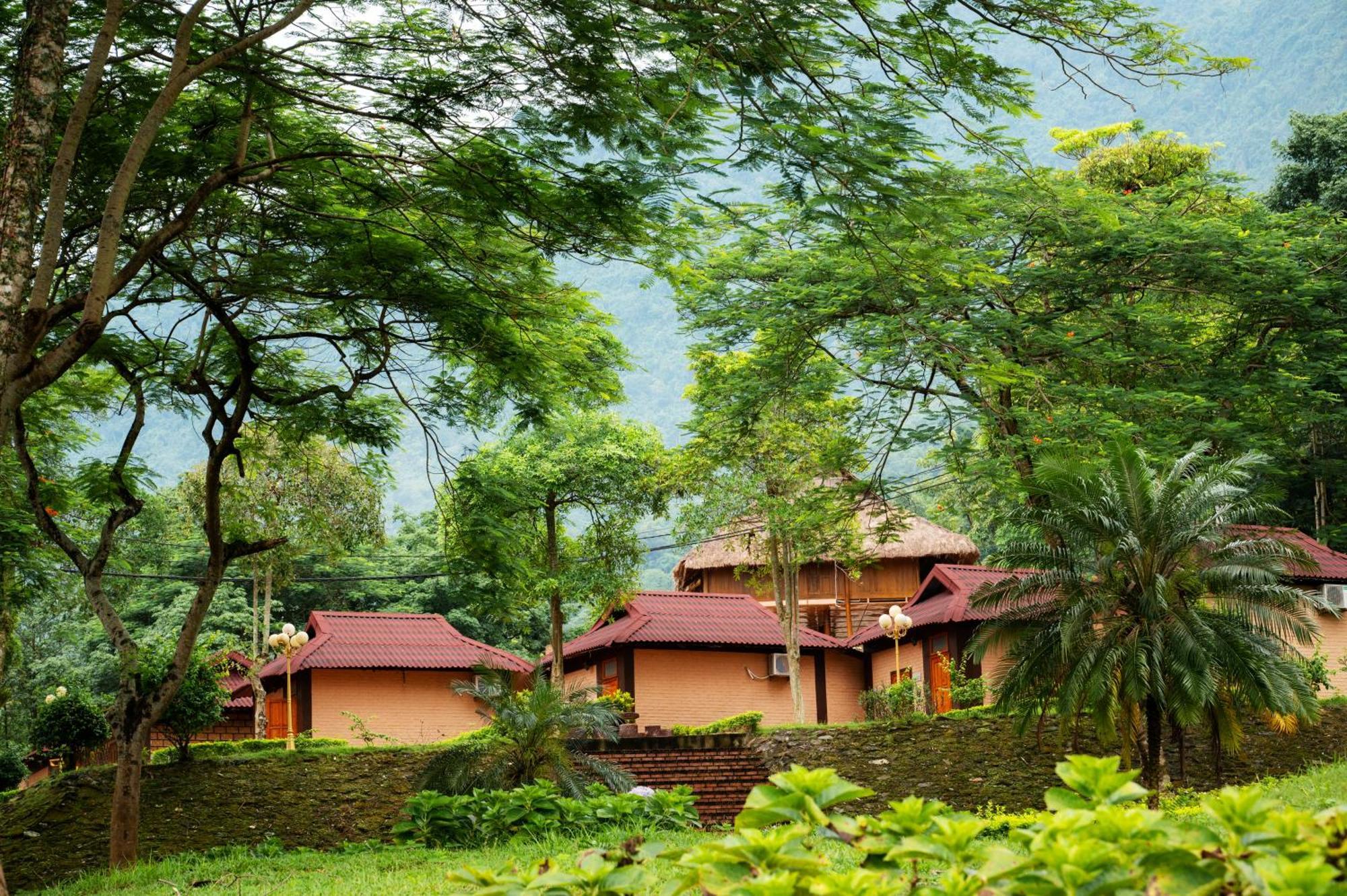 Paragon Resort Ba VI Xom Trong Buitenkant foto